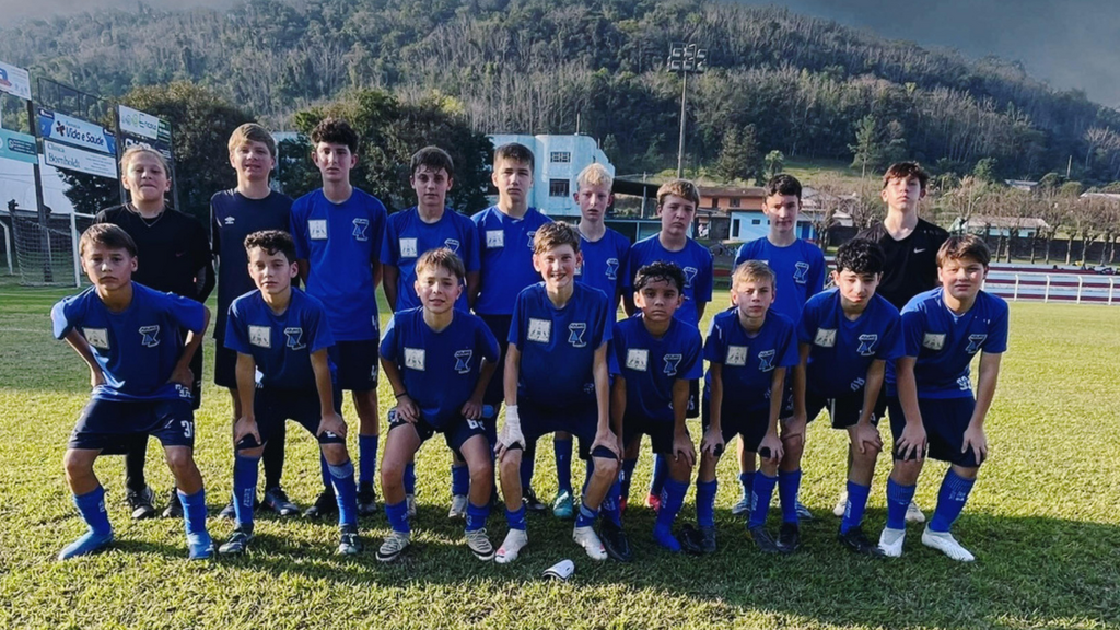 Projeto Luz no Esporte conquista bons resultados na Taça Friboth